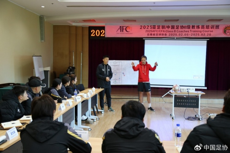 技術(shù)為王，中國足球踏上尋找靈魂之路