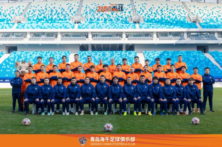  青島海牛一線隊名單：老將鄭龍、薩里奇坐鎮(zhèn)，金洋洋等新援在列