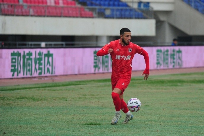  陜西聯(lián)合主場2-1戰(zhàn)勝上海嘉定匯龍，贏得西部杯足球邀請賽首勝