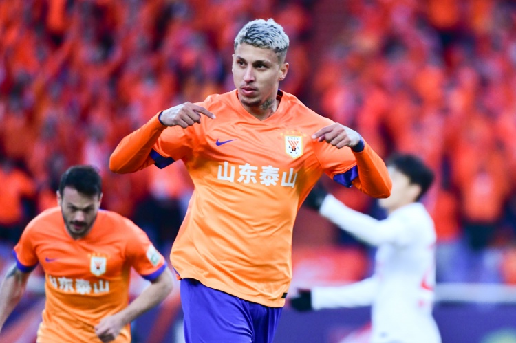  克雷桑：今天我們有理由慶祝，五外援對提升勝率會有非常大的幫助