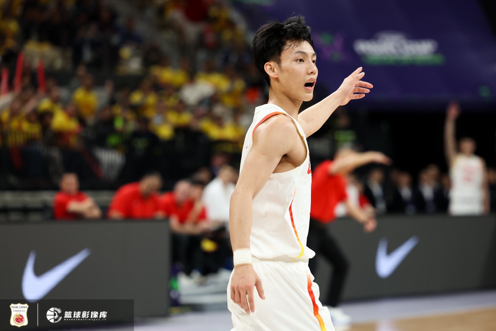  首發(fā)出戰(zhàn)不在狀態(tài)！徐杰全場3中0沒得分 拿到3板1助2斷另2失誤